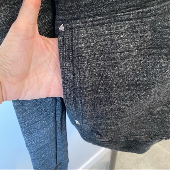 💥HOST PICK💥Aritzia Wilfred Free Rousseau Zip Up Sweater/Jacket Grey - Picture 9 of 16